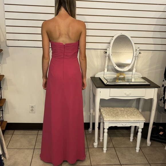 Bill Levcoff Gown - Picture 3 of 6